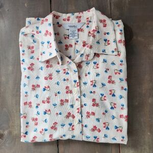 Northern Reflections Blue and Red Floral Button-Up Short Sleeve Top – Size Small